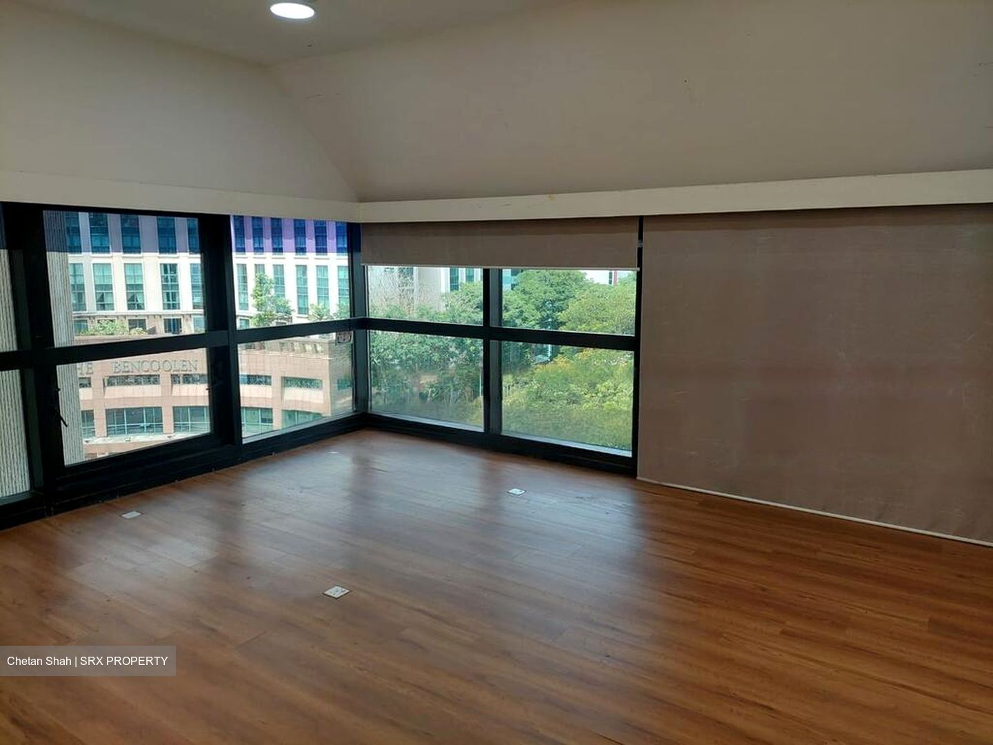 Sim Lim Square (D7), Retail #460800951
